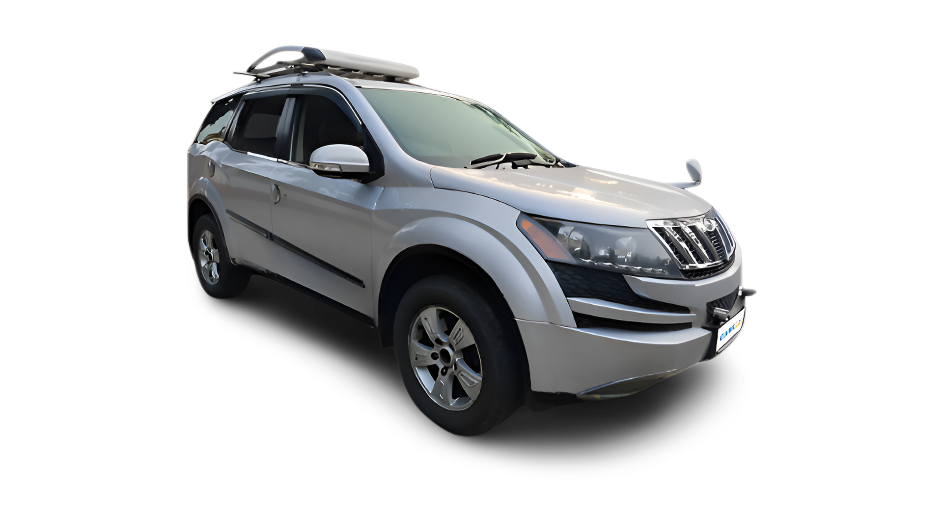 Mahindra XUV500-img